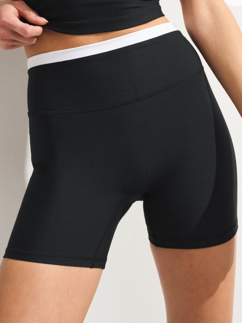 A&F YPB sculptLUX Bike Short XS